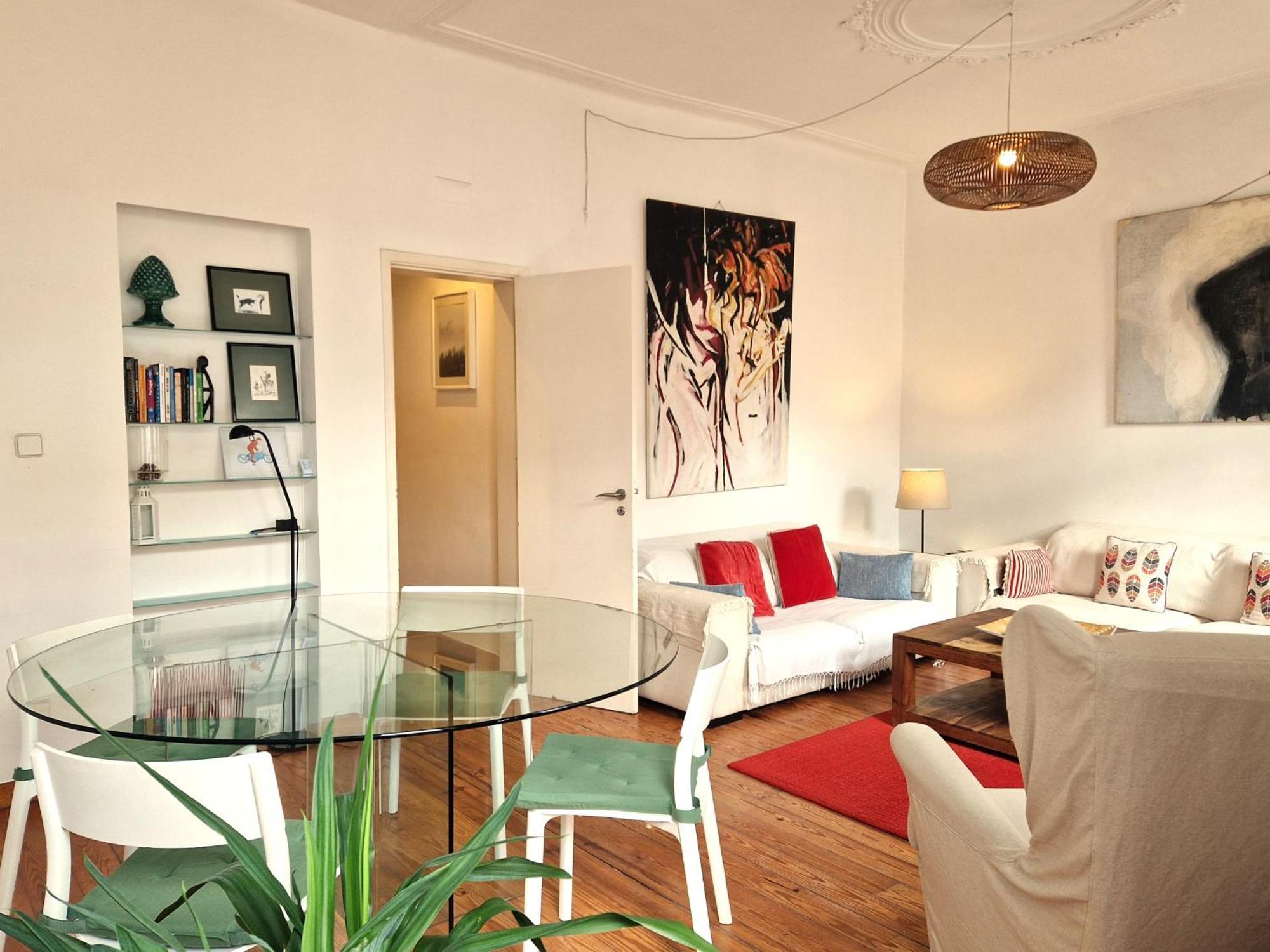 Appartement Centre Charm And Practicality